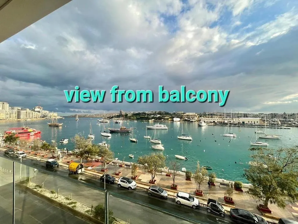 Sea View Over Valletta Strand Area location