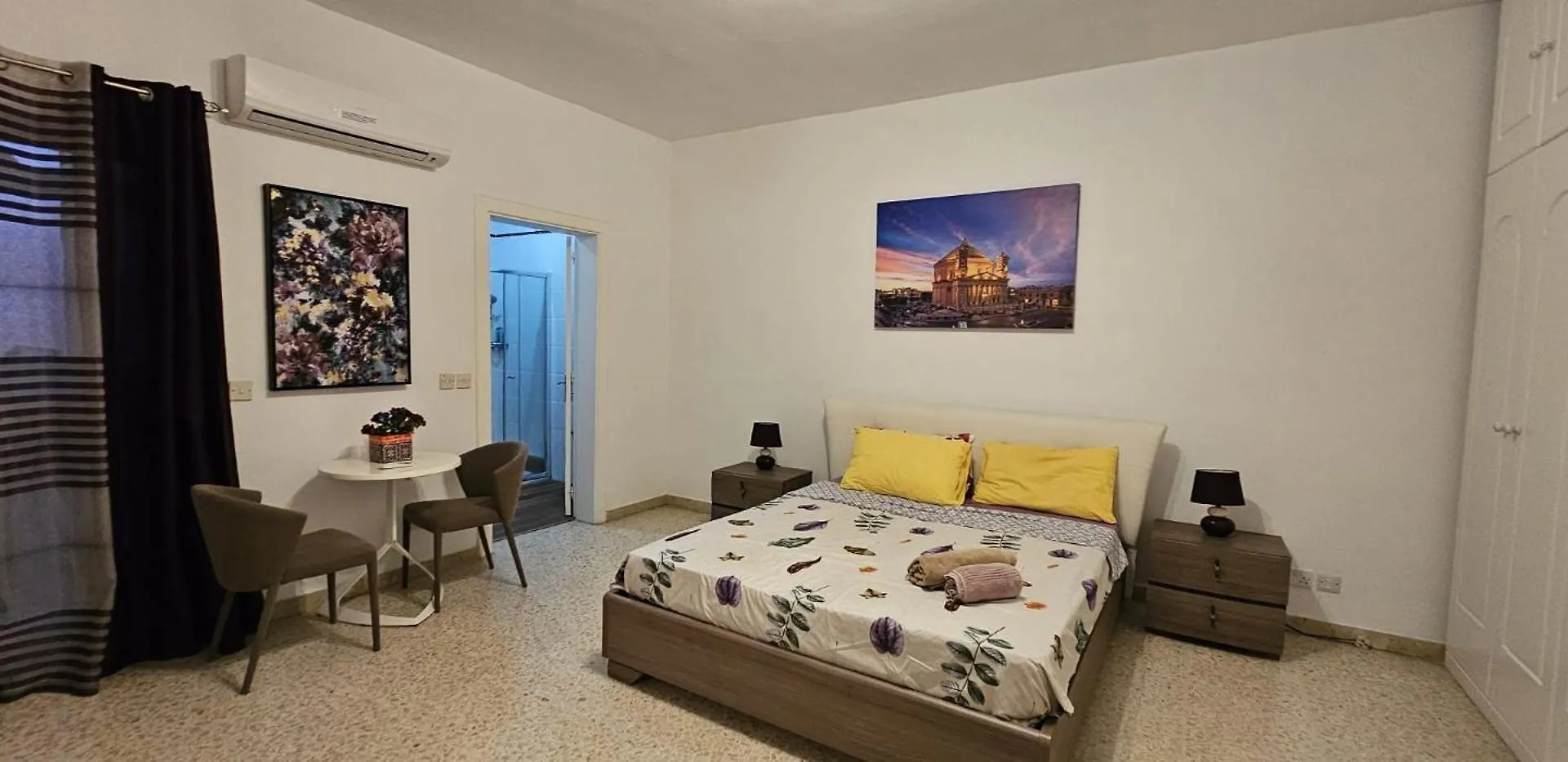 Apartment Sea View Over Valletta Strand Area Sliema Malta