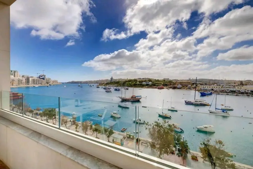 Sea View Over Valletta Strand Area Sliema
