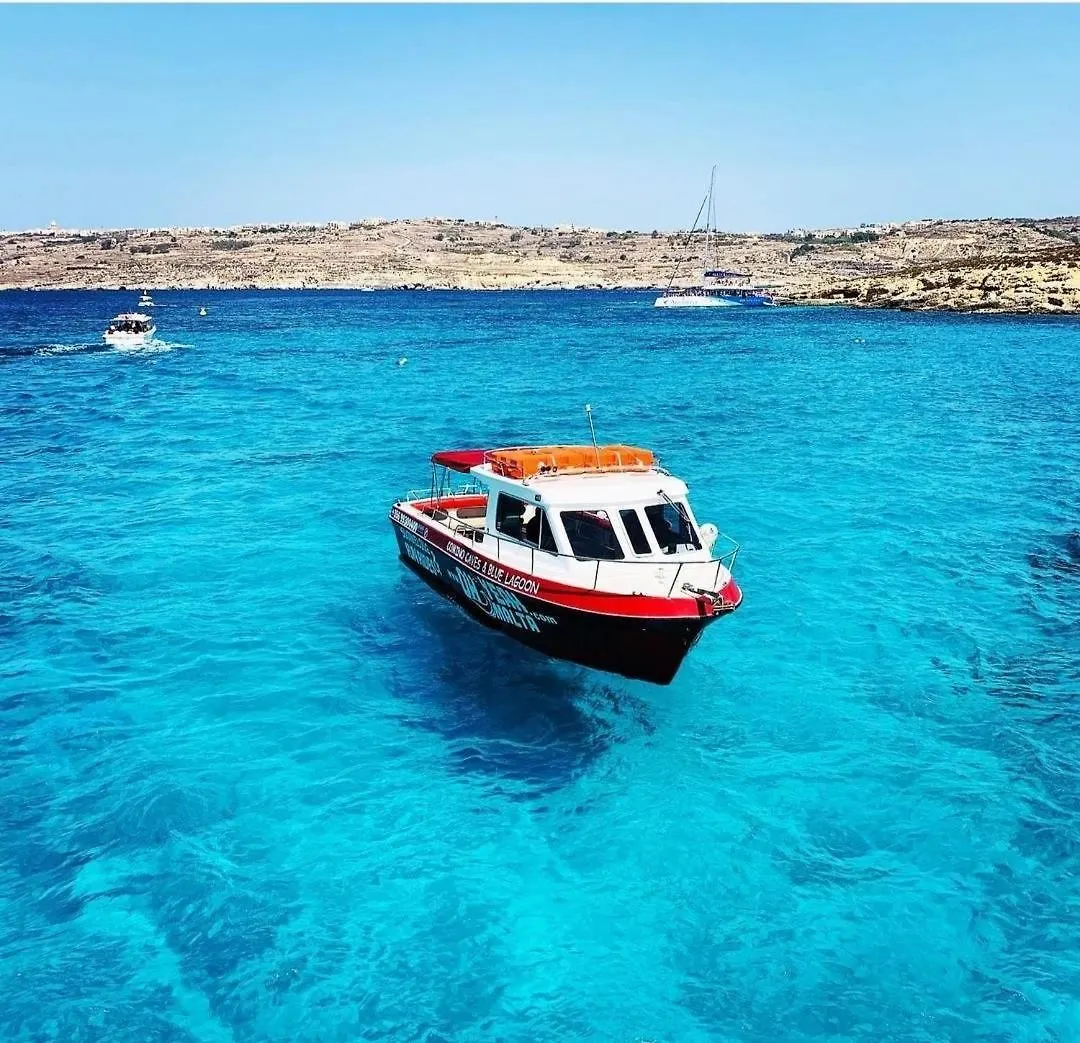 Apartment Sea View Over Valletta Strand Area Sliema Malta