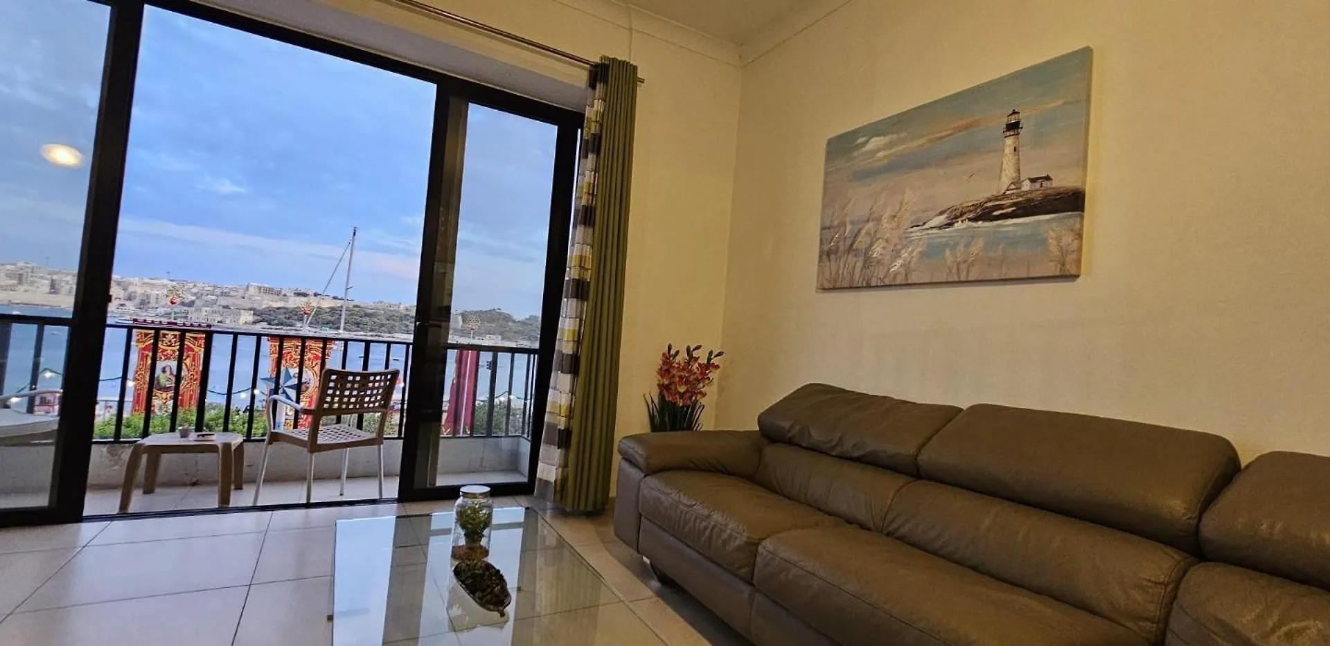 Sea View Over Valletta Strand Area Sliema 0*,  Malta