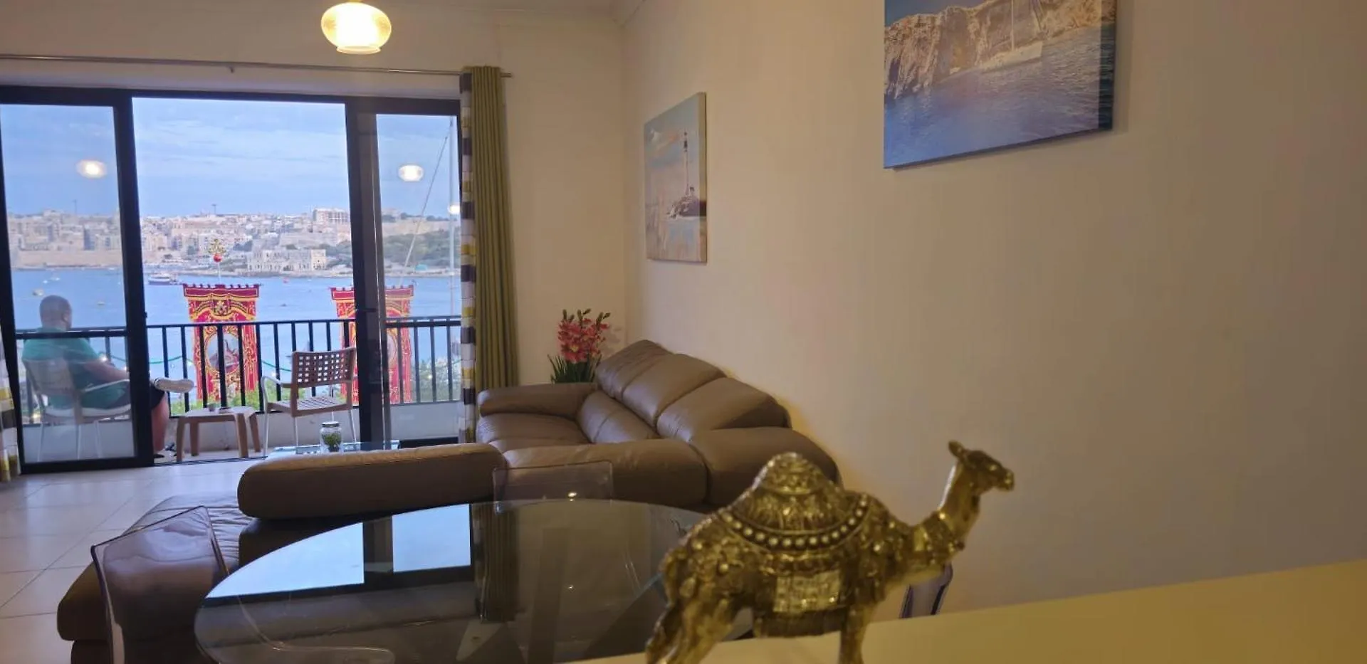 Apartment Sea View Over Valletta Strand Area Sliema Malta